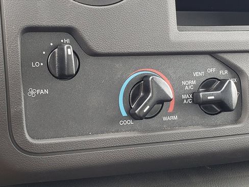 New 2026 Ford E-350 and Econoline 350 Super Duty w/ Power Equipment Group image 20