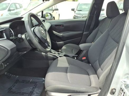 Used 2022 Toyota Corolla LE FWD image 13