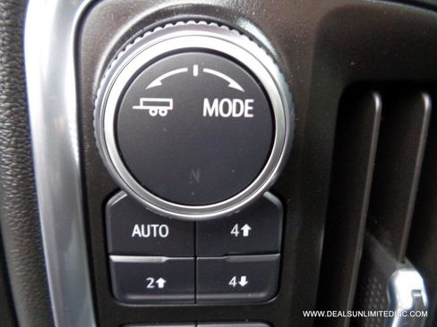 Used 2022 GMC Sierra 1500 Denali w/ Denali Premium Package image 14