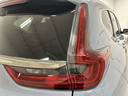 Used 2022 Honda CR-V Touring image 21