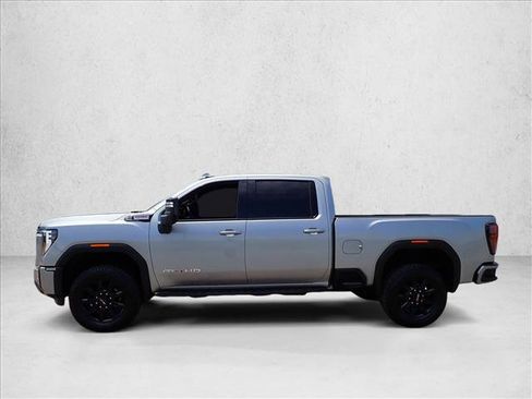 Used 2025 GMC Sierra 2500 AT4 w/ AT4 Premium Plus Package AWD/4WD image 2