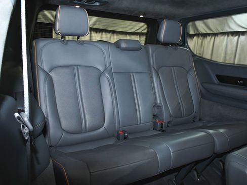 Used 2022 Jeep Grand Wagoneer Series II w/ Convenience Group III AWD/4WD image 58