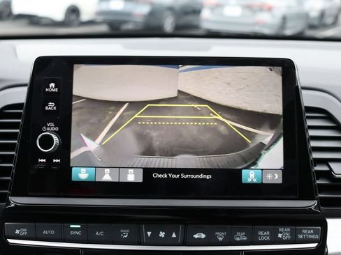 Used 2026 Honda Odyssey EX-L image 35