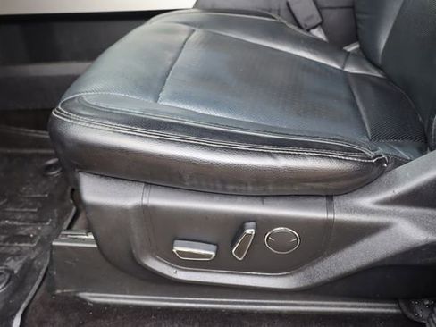 Used 2017 Ford F250 Lariat w/ Chrome Package AWD/4WD image 14