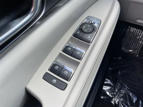 New 2026 Kia Carnival SX Prestige FWD image 25