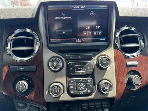 Used 2016 Ford F350 Lariat w/ Lariat Ultimate Package AWD/4WD image 17