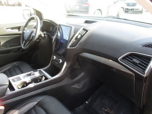 Used 2023 Ford Edge SEL w/ Convenience Package image 41
