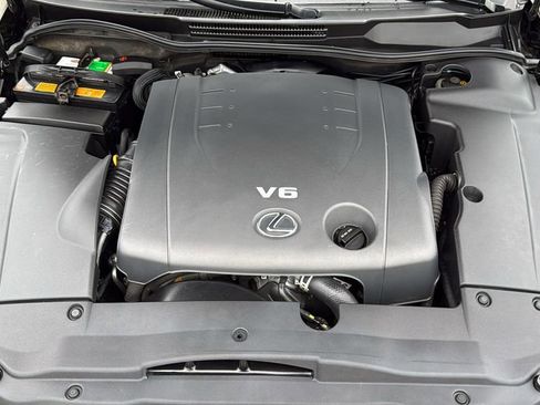 Used 2011 Lexus IS 250C w/ Luxury Pkg RWD image 29