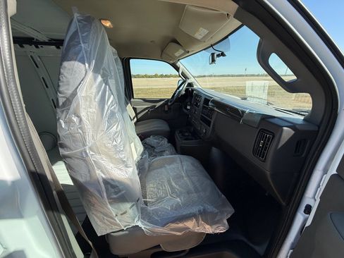 New 2025 Chevrolet Express 3500 Extended w/ Driver Convenience Package image 15