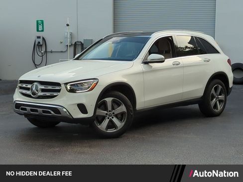Used 2022 Mercedes-Benz GLC 300 4MATIC image 1