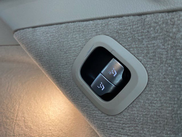 Used 2024 Mercedes-Benz EQS 450+ SUV image 91