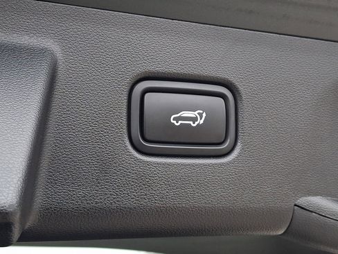 Certified 2023 Hyundai Tucson Limited w/ Cargo Package image 35