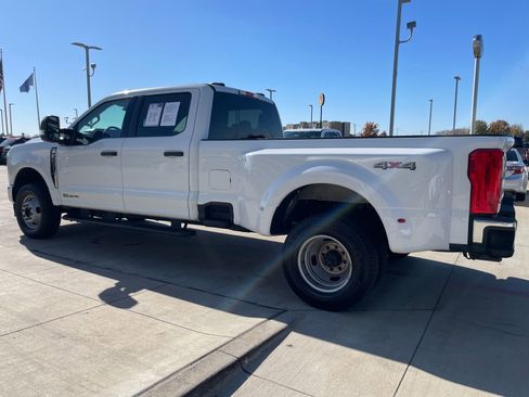 Used 2024 Ford F350 XLT image 4