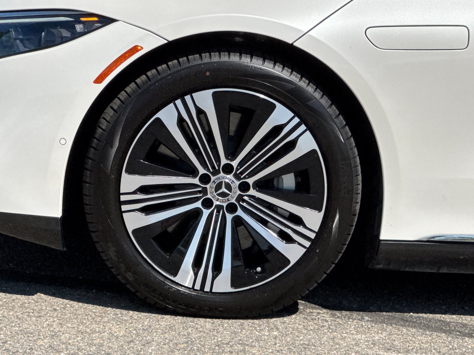 Certified 2023 Mercedes-Benz EQS 450+ 4MATIC Sedan image 26