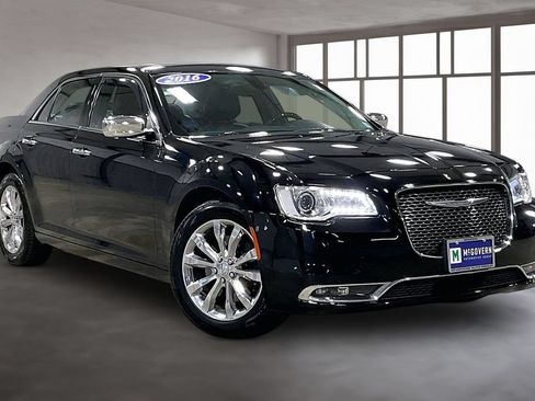Used 2016 Chrysler 300 C AWD/4WD image 3