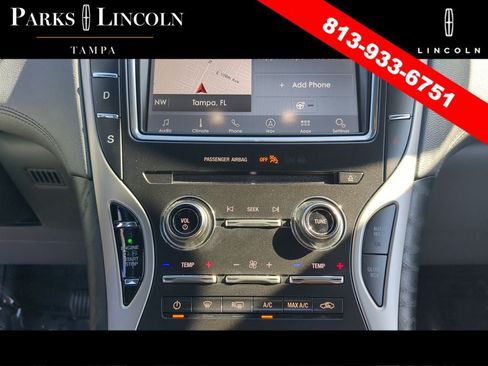 Used 2019 Lincoln Nautilus Reserve w/ Driver Assistance Package FWD image 21