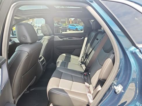 Certified 2025 Cadillac XT5 Premium Luxury w/ Technology Package AWD/4WD image 10