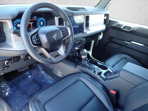New 2026 Ford Bronco Outer Banks AWD/4WD image 10