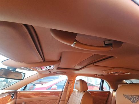 Used 2016 Bentley Flying Spur W12 image 7