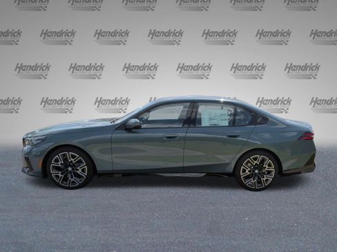 New 2027 BMW 540i xDrive w/ M Sport Package AWD/4WD image 6