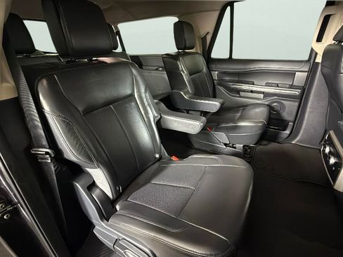 Used 2024 Ford Expedition Max XLT AWD/4WD image 31