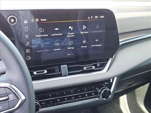New 2026 Chevrolet Equinox LT w/ Convenience Package II FWD image 12