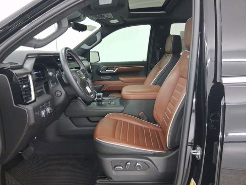 Used 2024 GMC Sierra 1500 Denali Ultimate image 5
