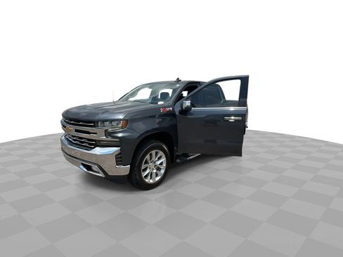 Certified 2021 Chevrolet Silverado 1500 LTZ AWD/4WD image 4