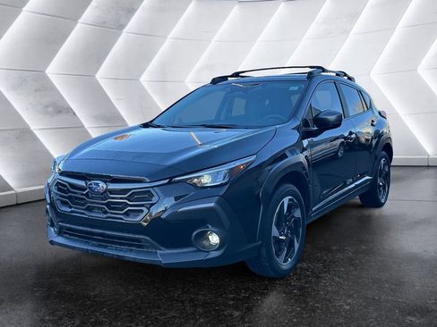 Certified 2025 Subaru Crosstrek 2.5i Limited w/ Crosstrek Mirror Package image 3