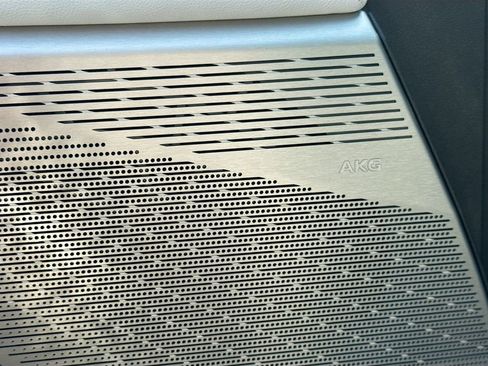 New 2025 Cadillac Optiq Sport 1 w/ LPO, Floor Liner Package image 19