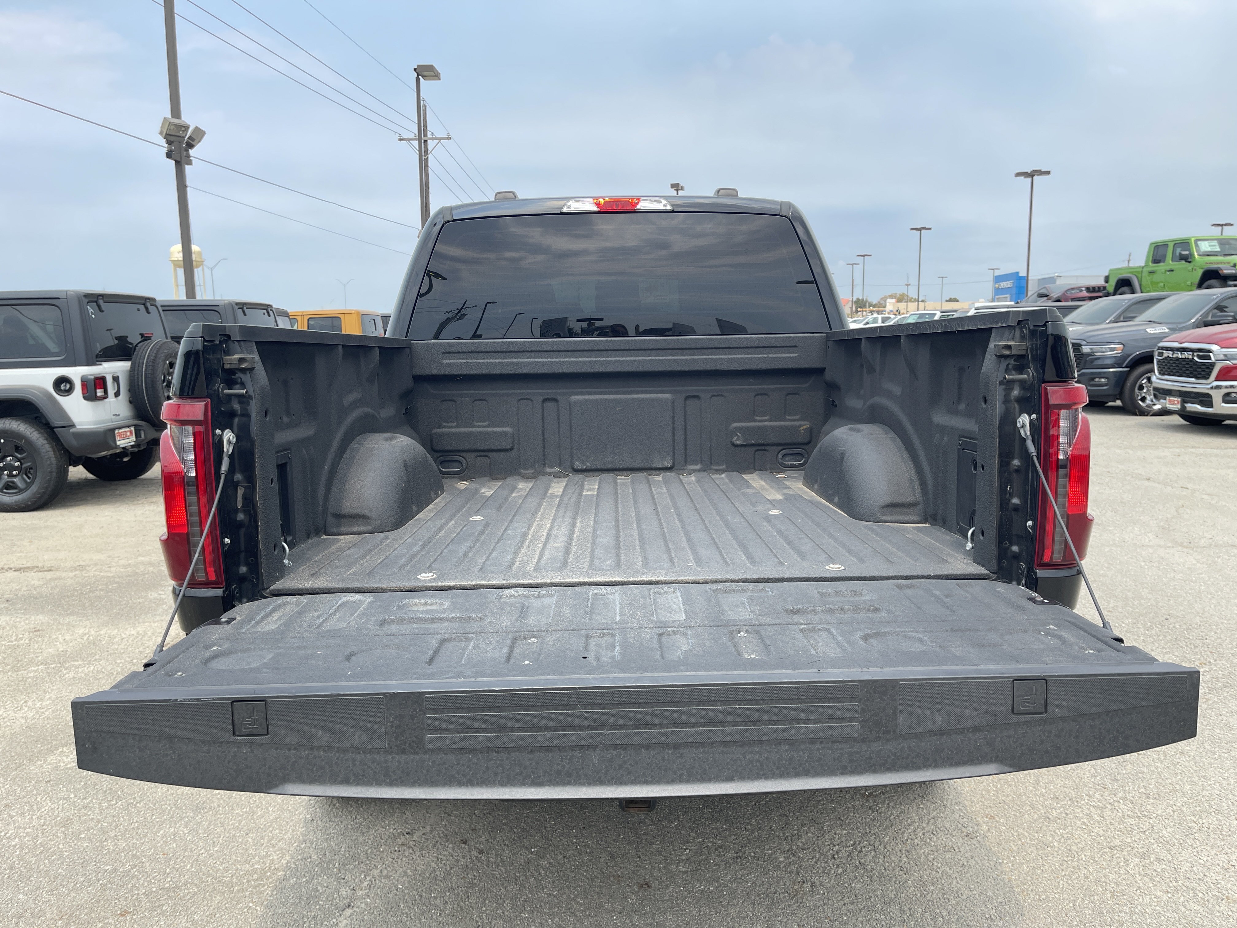 Used 2024 Ford F150 STX w/ Equipment Group 201A FX4 AWD/4WD image 13
