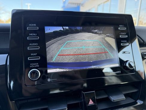 Used 2024 Toyota Camry LE image 5