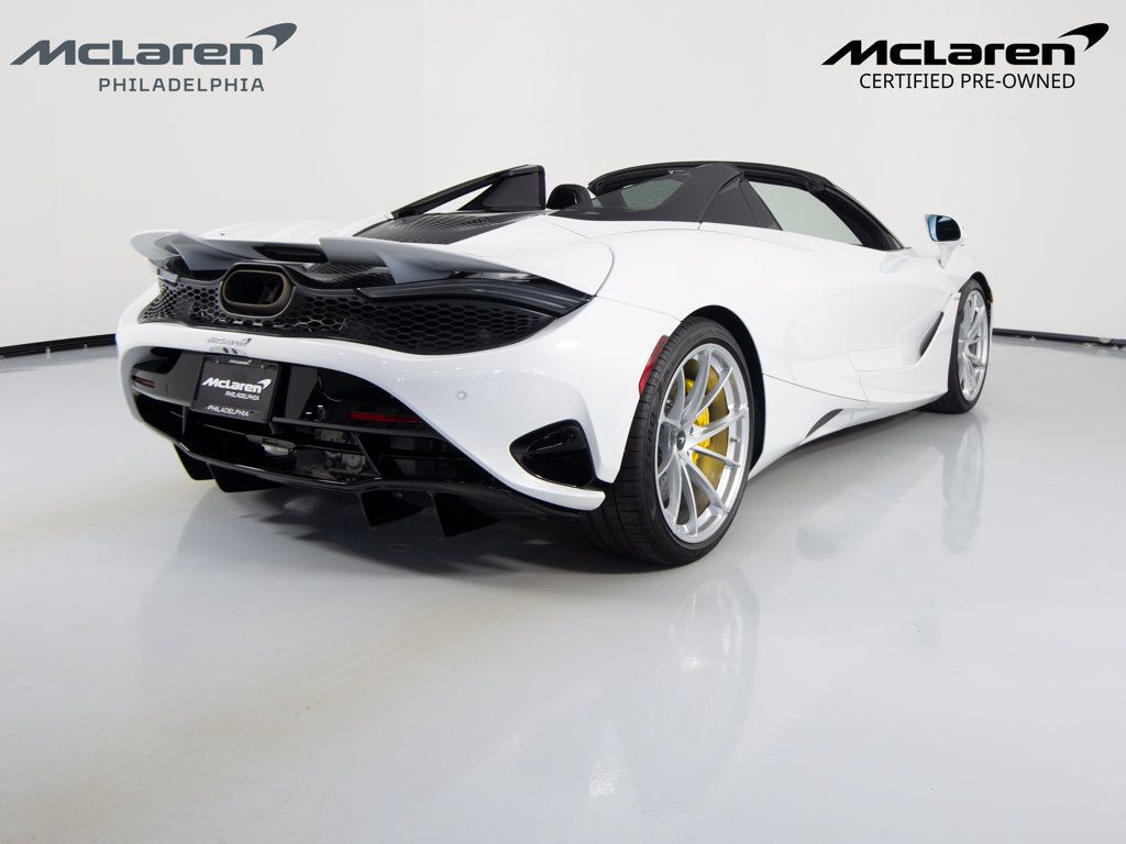 Used 2024 McLaren 750S Spider RWD image 6