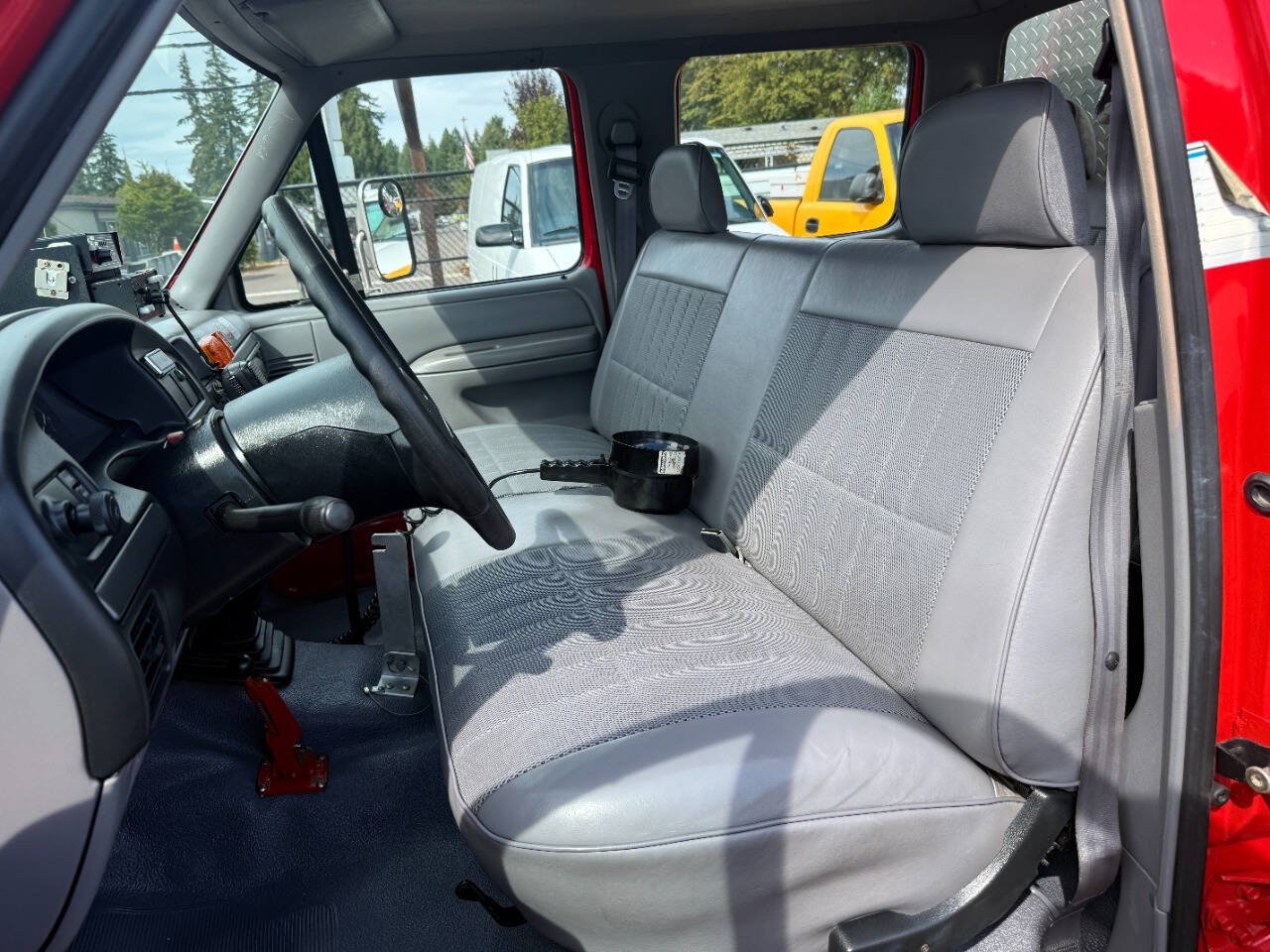 Used 1995 Ford F450 2WD Regular Cab Super Duty image 44
