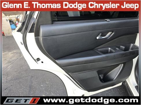 Used 2022 Nissan Pathfinder SL image 27