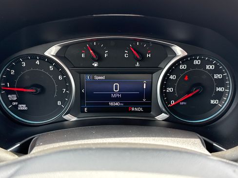 Used 2021 Chevrolet Equinox LT AWD/4WD image 26