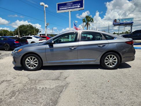 Used 2019 Hyundai Sonata SE w/ Cargo Package image 5