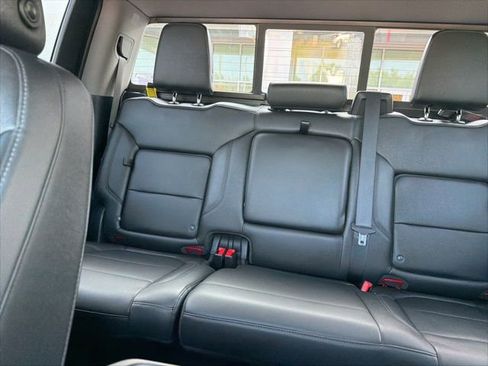 Used 2019 Chevrolet Silverado 1500 RST w/ All-Star Edition AWD/4WD image 14