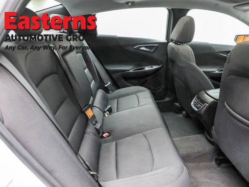 Used 2024 Chevrolet Malibu LT image 23