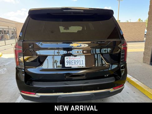 Certified 2025 Chevrolet Tahoe LT image 3