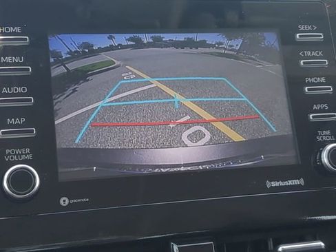 Used 2024 Toyota Camry SE image 19