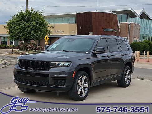 Used 2021 Jeep Grand Cherokee L Laredo AWD/4WD image 1