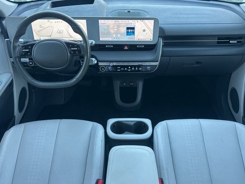 Used 2024 Hyundai Ioniq 5 Limited image 14