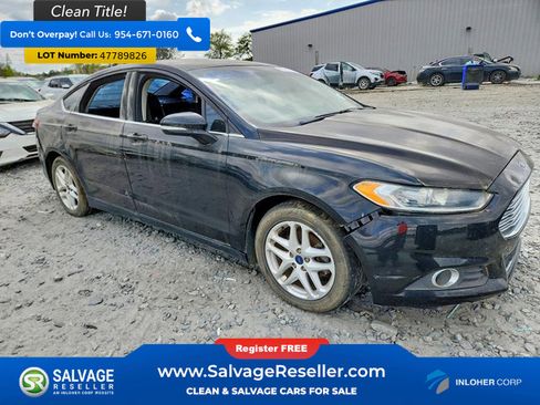 Used 2014 Ford Fusion SE image 5