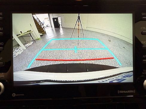 Used 2022 Toyota Corolla LE w/ Carpet Mat Package (TMS) image 22