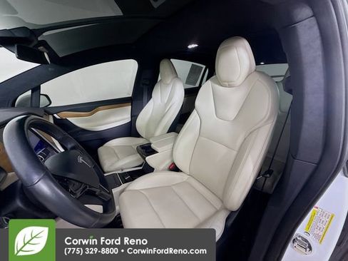 Used 2021 Tesla Model X Long Range image 20