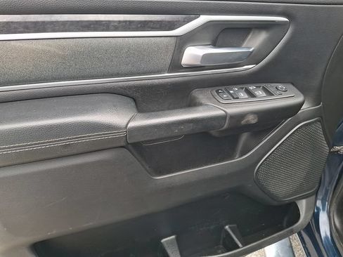 Used 2022 RAM 1500 Big Horn AWD/4WD image 12