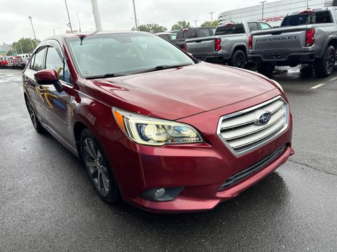 Used 2017 Subaru Legacy 3.6R Limited AWD/4WD image 4