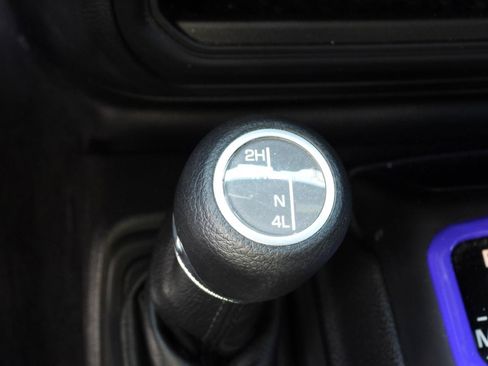 Used 2018 Jeep Wrangler Sport AWD/4WD image 71
