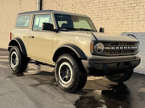 New 2025 Ford Bronco 2-Door w/ Sasquatch Package image 6